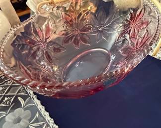 Pink Depression Glass Footed Bowl with Poinsettia Pattern