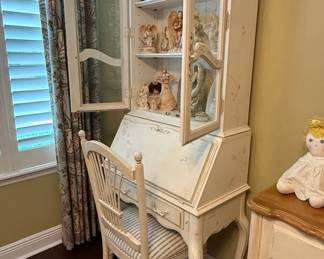 Ethan Allen Country French HandPainted Secretary Desk with Hutch and Chair