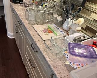 Assorted Kitchenware Lot