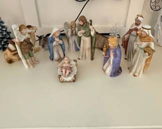 The Christopher Collection Nativity Set