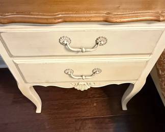Ethan Allen French Country Nightstand