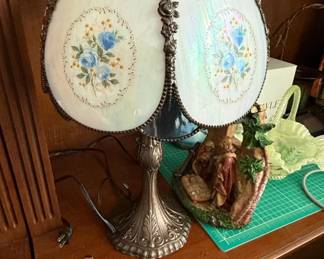 Vintage Floral Reverse Painted Glass Table Lamp