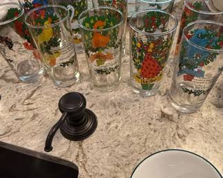 Indiana Glass The Twelve Days of Christmas Glasses Set