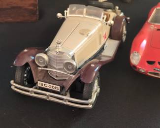 MercedesBenz SSK Diecast Model second image