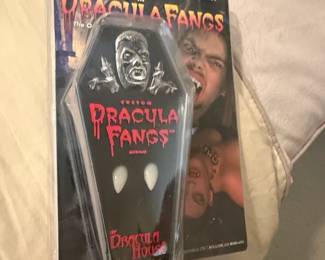 Custom Dracula Fangs