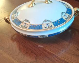 Porcelain Tureen with Lid and GoldTone Handles Czechoslovakia