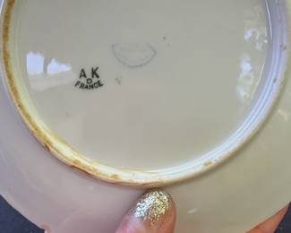 Roseleaf Sweetvale Ivory Porcelain Tea Cup and Saucer Set third image