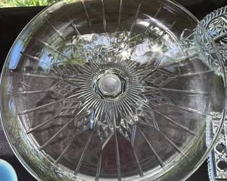 Arcoroc USA Diamant Starburst Glass Cake Stand