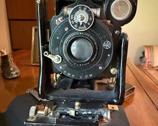 Kodak No. Folding Brownie Camera second image