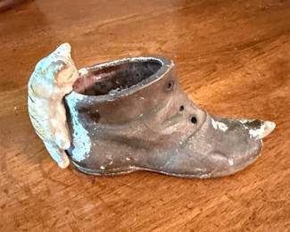 Vintage Ceramic Boot Planter with Cat Figurine, Made in Japan third image