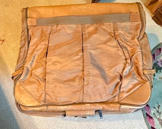 Passport Genuine Leather Garment Bag