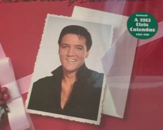 Elvis Presley Memories of Christmas Vinyl Record with Calendar