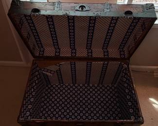 Antique Steamer Trunk fourth image