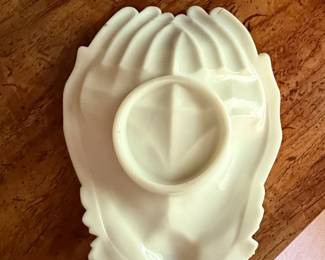 Vintage Westmoreland Milk Glass Hands Dish with Grapes and Leaves second image