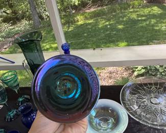 Art Glass Pedestal Vase Fenton Favrene third image