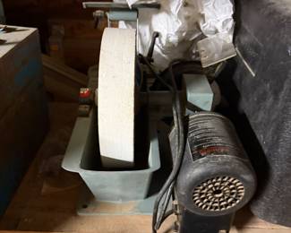 Grinding stone 