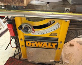 DeWalt table saw 