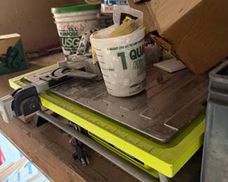 Tile saw