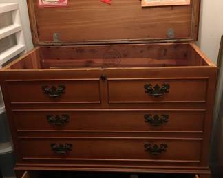 Lane Cedar Chest