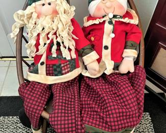 Burch KEEP  Mr and Mrs Claus 