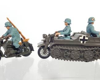 Britain LTD Deetail WWII Motorcycle Army Die-Cast