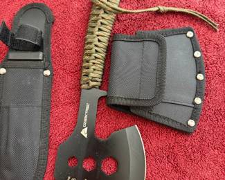 #85 - $80 - Set of 3 Ozark Trail knives with sheaths