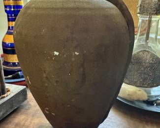 #112 - $42 - Roku pottery vase 10x8