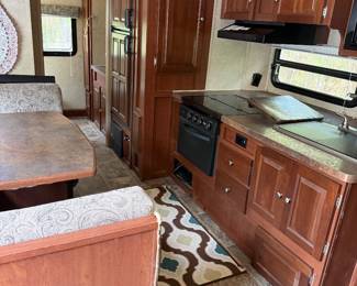 #121 - 2014 Forest River  27' Mini Lite Rockwood camper - Available for Silent Bid only bids closing 4/11 at Noon.
