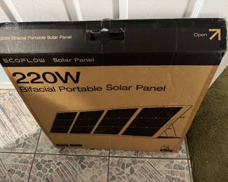 #126 - $100 - Solar panel - portable