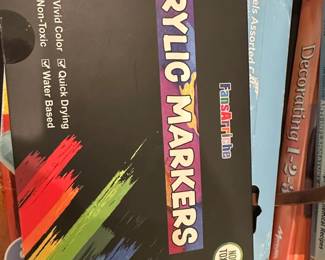 FansArriche Acrylic Markers Set, Colors, mm Tip