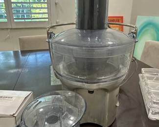 Breville Juice Fountain Compact BJEXL