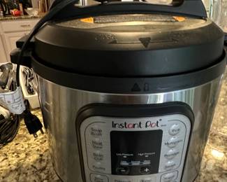 Instant Pot Duo in Electric Pressure Cooker