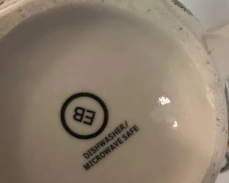 Owl Teapot with Lid second image