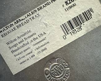 Wilton Armetale Reggae Bread Tray second image