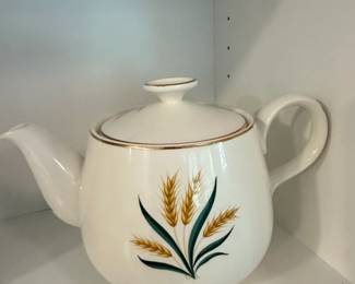 Homer Laughlin Royal Harvest Teapot