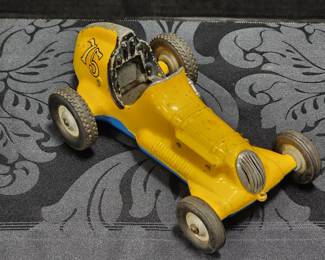 Roy Cox Thimble Drome