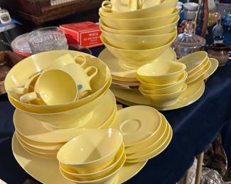 Vintage dinnerware