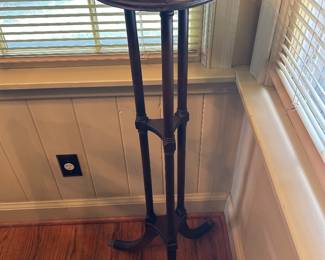 Antique Ferguson Bros. No. 4400 mahogany pedestal plant stand $390
