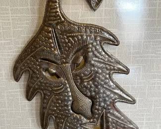 Metal Art Silver-Tone Mask