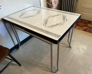 Mid-Century Metal Extension Table with Porcelain Enameled Top