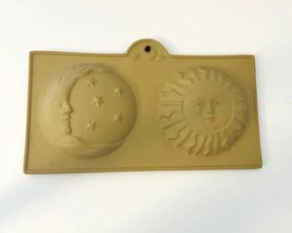 Vintage Ceramic Moon & Sun Cookie Mold — Hill Designs Brown Bag Art Collection