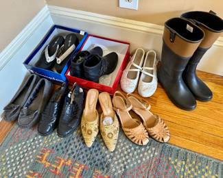 Size 9 Women’s Shoes