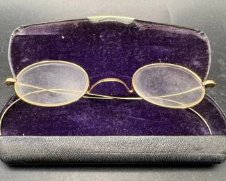 10K Gold Antique Spectacles