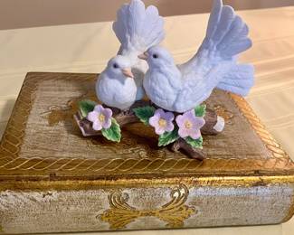 Vintage HOMCO Courting Doves Sitting on a Bible