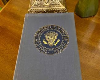 Book: Seal of the President of the United States