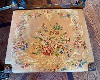 Berkey & Gay 1920's Antique Renaissance Revival Dining Room Table and 6 Chairs