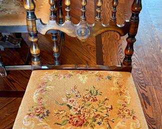 Berkey & Gay 1920's Antique Renaissance Revival Dining Room Table and 6 Chairs