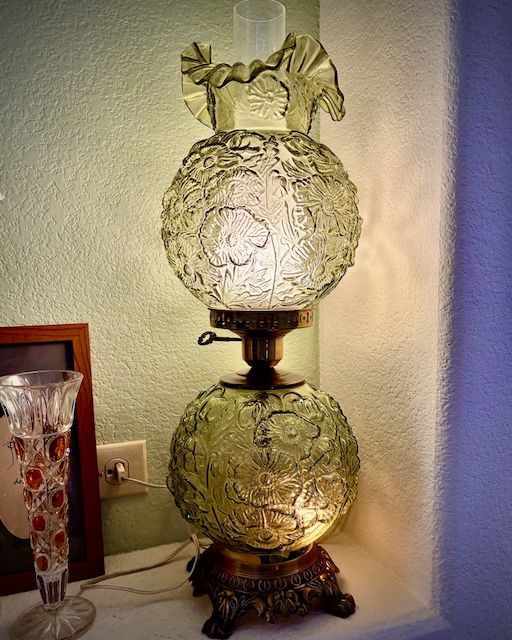 3-Way Switch Functional - Fenton "Gone with the Wind" style hurricane lamp in the Poppy Sea Mist Green pattern
