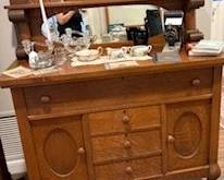 Estate 1880s buffet