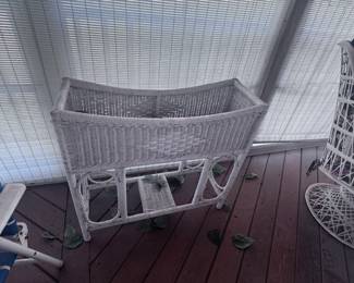 Wicker patio planter included with 13 piece set